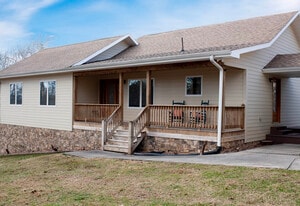 238 Appaloosa Ridge Rd in Wilkesboro, NC - Building Photo