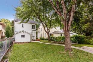 2220 30th Ave S, Unit 2220 30th Av. S. in Minneapolis, MN - Building Photo