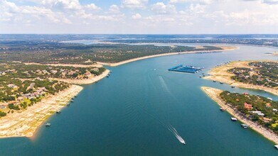 1417 Osprey Ridge Loop in Lago Vista, TX - Building Photo - Building Photo