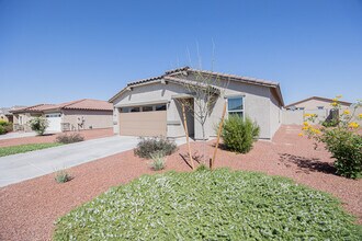 1458 E Peggy Dr in Casa Grande, AZ - Building Photo - Building Photo