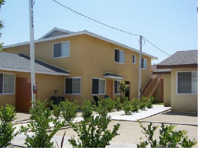 Citrus Grove in Rialto, CA - Building Photo - Building Photo