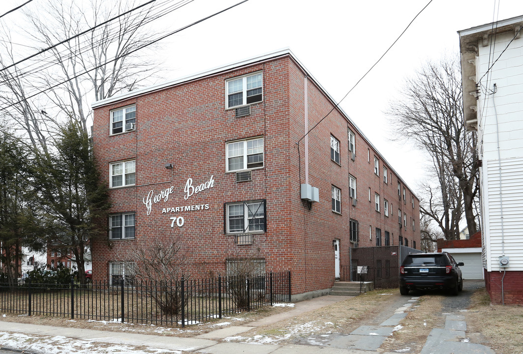 George Beach Apartments in Hartford, CT - Building Photo