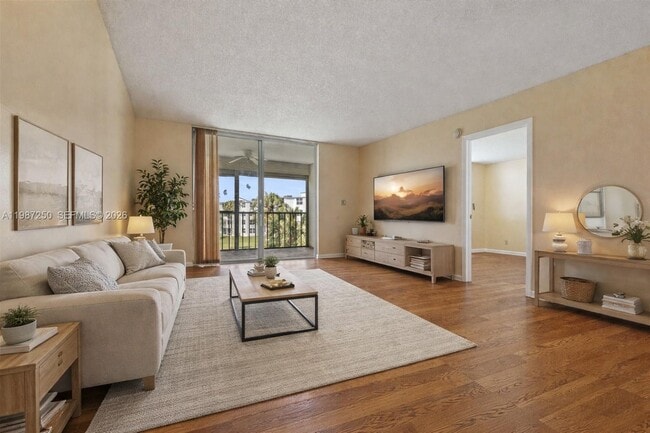 7664 NW 18th St in Margate, FL - Building Photo - Building Photo