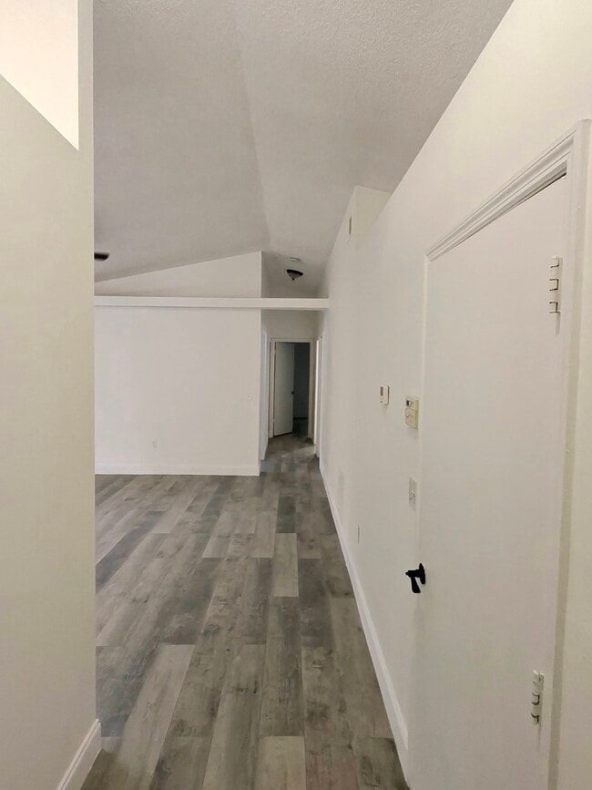 property at 7214 Edgewater Shores Ct