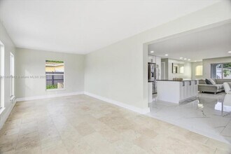 6948 NW 8th Ct in Margate, FL - Building Photo - Building Photo