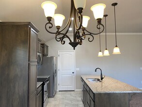 3049 NW 183rd St in Edmond, OK - Building Photo - Building Photo