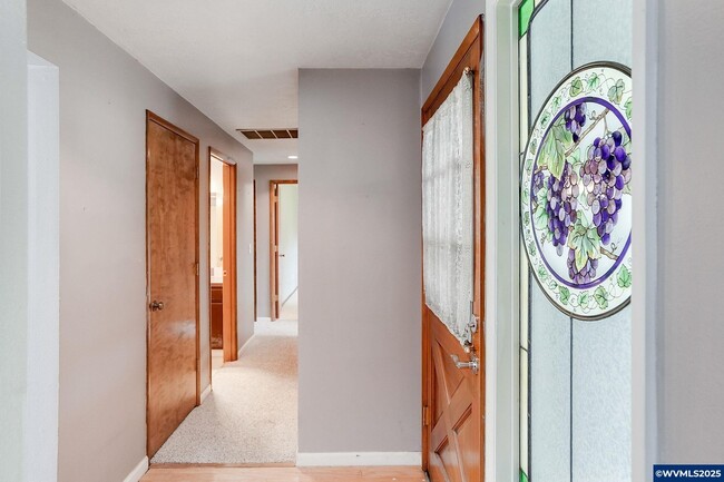 2420 La Jolla Ct NW in Salem, OR - Building Photo - Building Photo