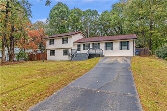 3475 Leaf Land Ct in Duluth, GA - Building Photo - Building Photo