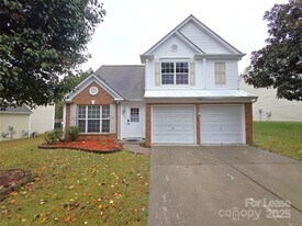 3000 Old Ironside Dr in Charlotte, NC - Building Photo