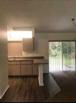 4339 Millwood Rd, Unit 4339 in Spring Hill, FL - Building Photo