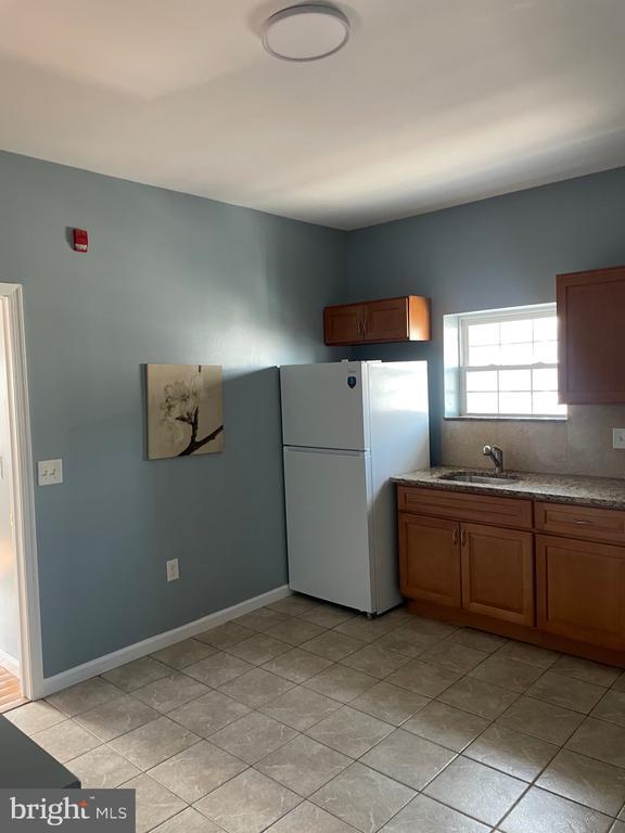 1529 S 5th St in Philadelphia, PA - Building Photo - Building Photo