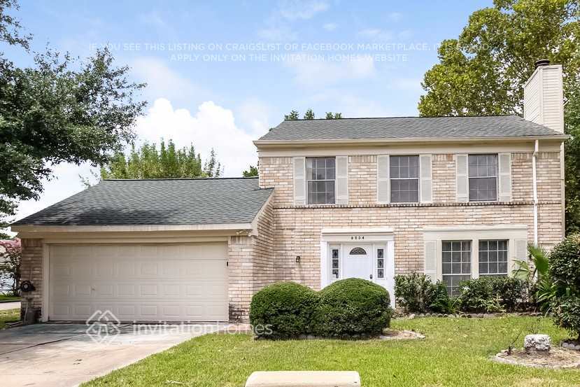 9534 W Savile Cir in Houston, TX - Building Photo