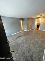 2212 Gerald Ct in Louisville, KY - Building Photo