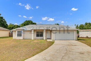 5131 Kati Lynn Dr in Apopka, FL - Building Photo