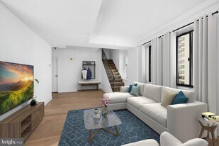 222 W Rittenhouse Square in Philadelphia, PA - Building Photo