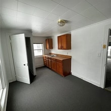 126 Grandview Ave in Mingo Junction, OH - Foto de edificio - Building Photo