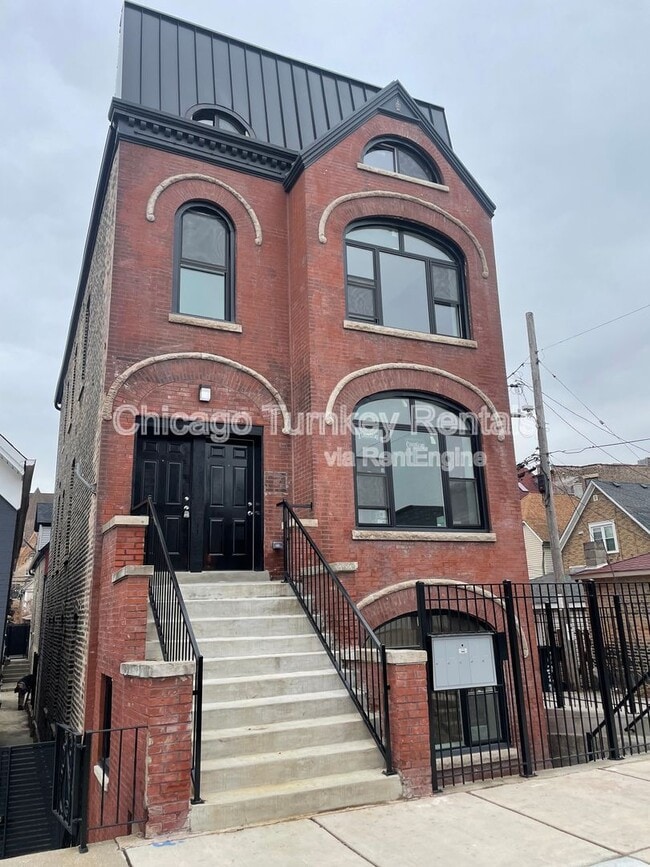property at 2112 W 23rd Pl