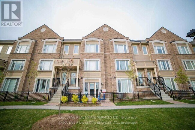 3135 Boxford Cres in Mississauga, ON - Building Photo - Building Photo