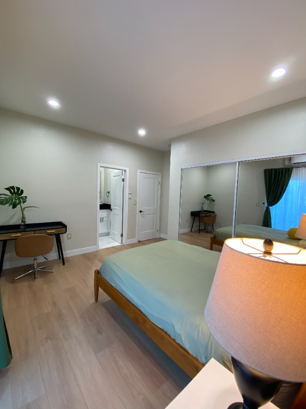 19154 S Della Ln in Garden Grove, CA - Building Photo - Building Photo