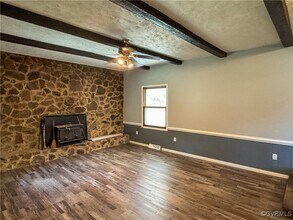 10200 Graves Rd in Petersburg, VA - Building Photo - Building Photo