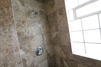 2014 Bancroft St in Omaha, NE - Building Photo - Building Photo