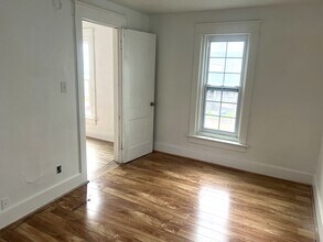 516 E 22nd St, Unit 2 in Erie, PA - Building Photo - Building Photo