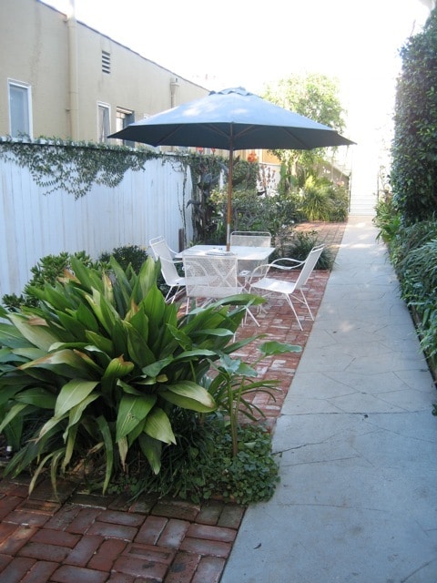 1231 9th St, Unit 2 in Santa Monica, CA - Building Photo - Building Photo