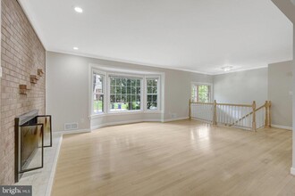 6720 Weaver Ave in McLean, VA - Building Photo - Building Photo