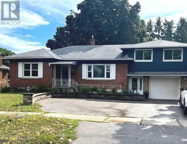 property at 4328 New St