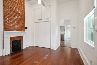 3980 Annunciation St, Unit 3980 in New Orleans, LA - Foto de edificio - Building Photo