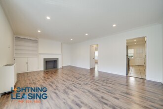 1627-1623 Normandie Ave in Los Angeles, CA - Building Photo - Building Photo