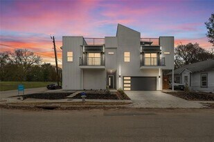 402 S Henderson Ave in Dallas, TX - Building Photo