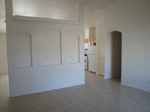 10165 36th Pl in Yuma, AZ - Building Photo - Building Photo