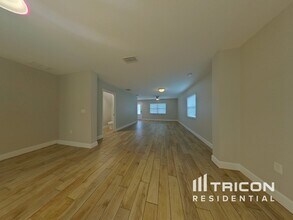 2717 W Spruce St in Tampa, FL - Building Photo - Building Photo