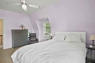 74 Ward St, Unit 1 in Fitchburg, MA - Foto de edificio - Building Photo