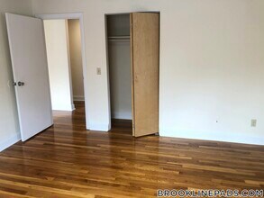 222 Babcock St, Unit 3A in Brookline, MA - Building Photo - Building Photo