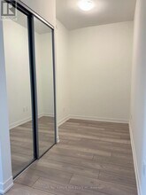 1407-1474 CALDARI Rd in Vaughan, ON - Building Photo - Building Photo