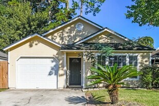 1841 Quebec Ct in Middleburg, FL - Building Photo