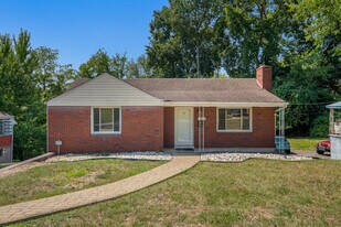 5116 Cherryvale Dr in Pittsburgh, PA - Building Photo