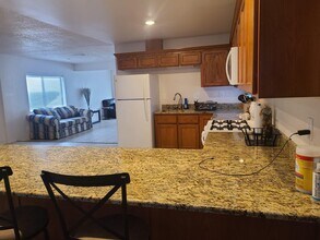 5708 Piedra Rd NW in Albuquerque, NM - Building Photo - Building Photo