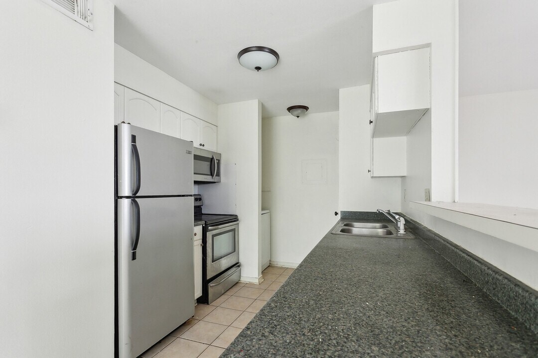 133 Bon Temps Roule, Unit D in Mandeville, LA - Building Photo