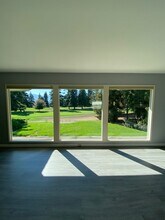 1530 Eastmont Ave in East Wenatchee, WA - Building Photo - Building Photo