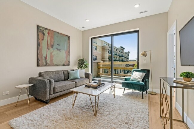 1646 W Belmont Ave-Unit -301 in Chicago, IL - Building Photo - Building Photo