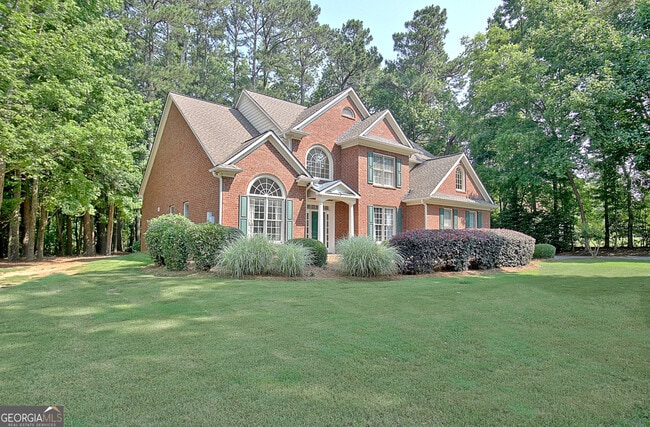 185 Newfield Dr in Tyrone, GA - Foto de edificio - Building Photo