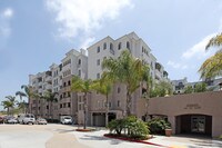 Building Photo - La Jolla Crossroads Apartments in San Diego, California