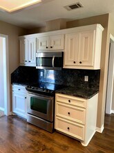 3111 Pleasant Forest Dr in College Station, TX - Building Photo - Building Photo