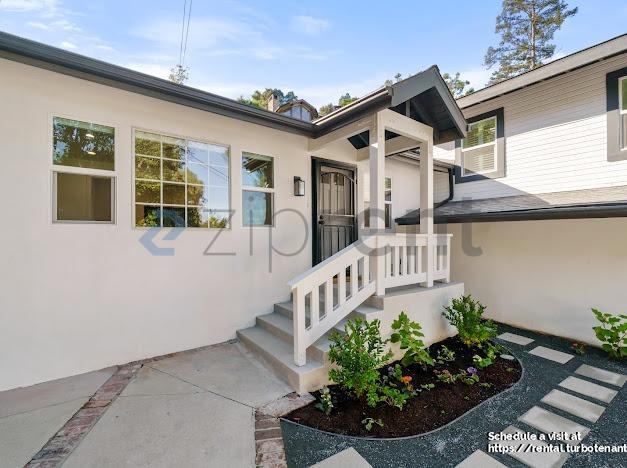 4174 Vanetta Dr in Los Angeles, CA - Foto de edificio - Building Photo