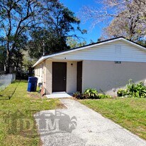 3810 N 56th St, Unit Unit A in Tampa, FL - Building Photo