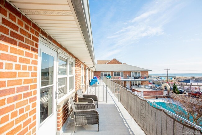 765 Shore Rd in Long Beach, NY - Building Photo - Building Photo