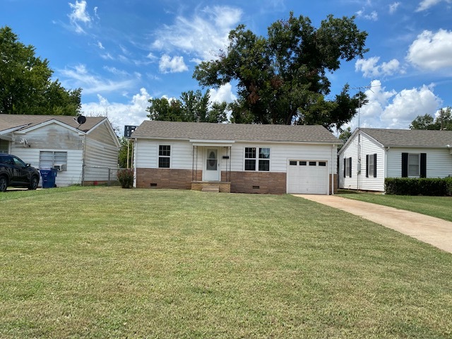 1408 S 15th St in Chickasha, OK - Building Photo